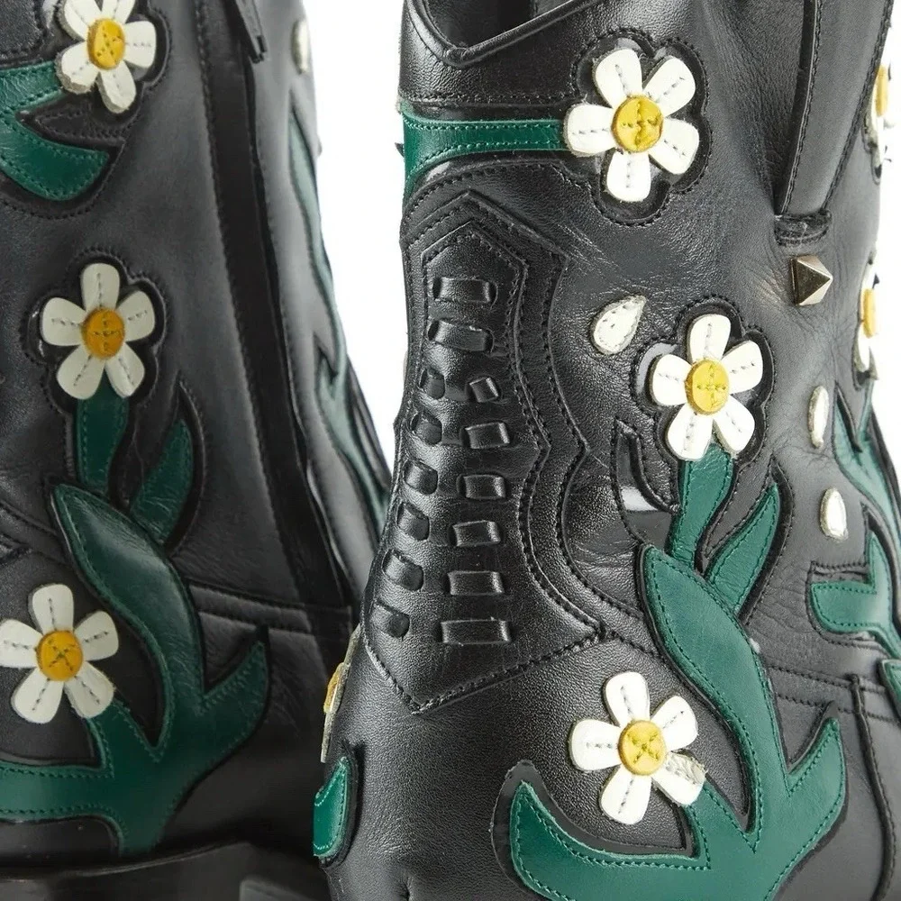 Valentino Garavani Black Leather Daisy Ankle‎ Cowboy Boots 5.5 - 6 Women Size 36